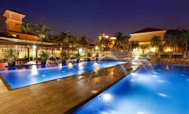 royal palm vista noturna