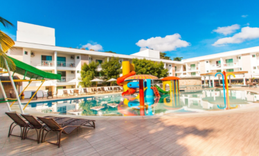 Piscina infantil Portal Beach Hotel